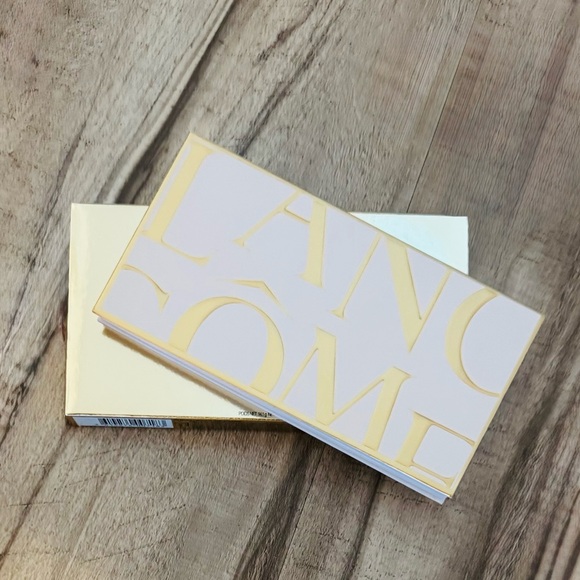 Lancôme Holiday Eye & Face Palette Limited Edition - Picture 3 of 3